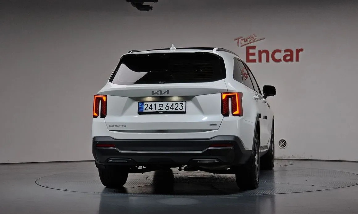 Kia Sorento — фото 2