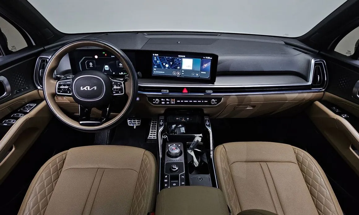 Kia Sorento — фото 9