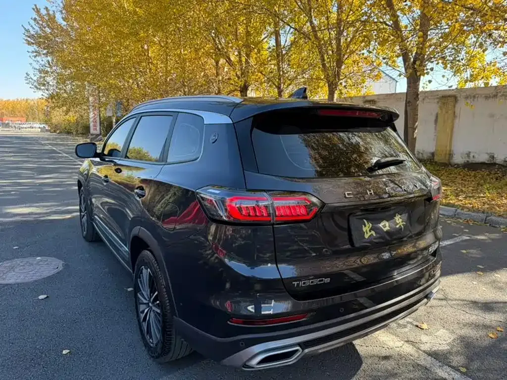 Chery Tiggo 8 — фото 10