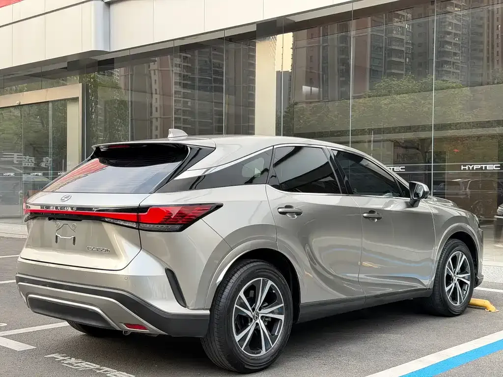 Lexus RX — фото 4