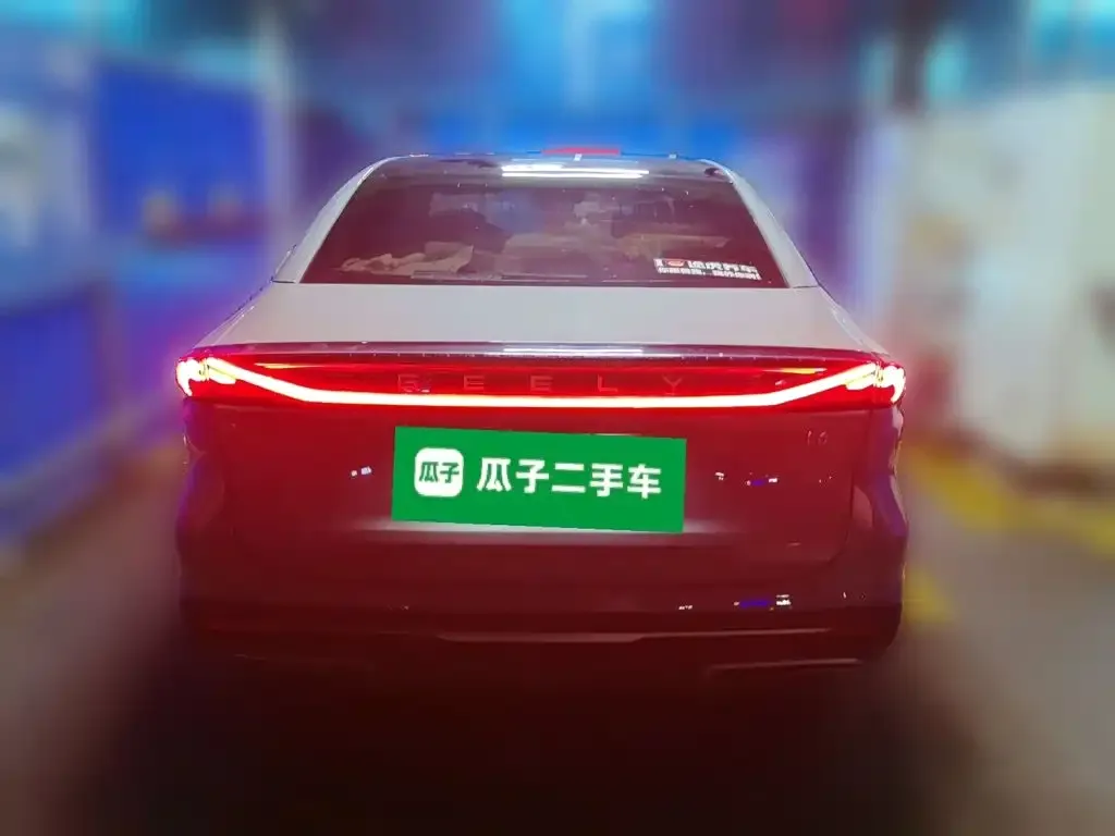 Geely Galaxy L6 — фото 2