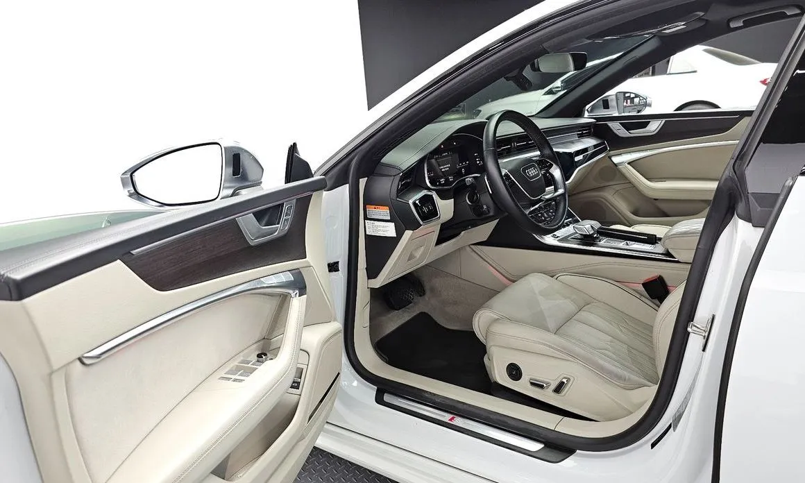 Audi A7 — фото 7