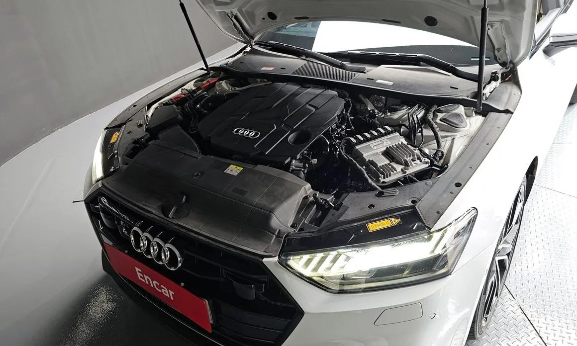 Audi A7 — фото 10