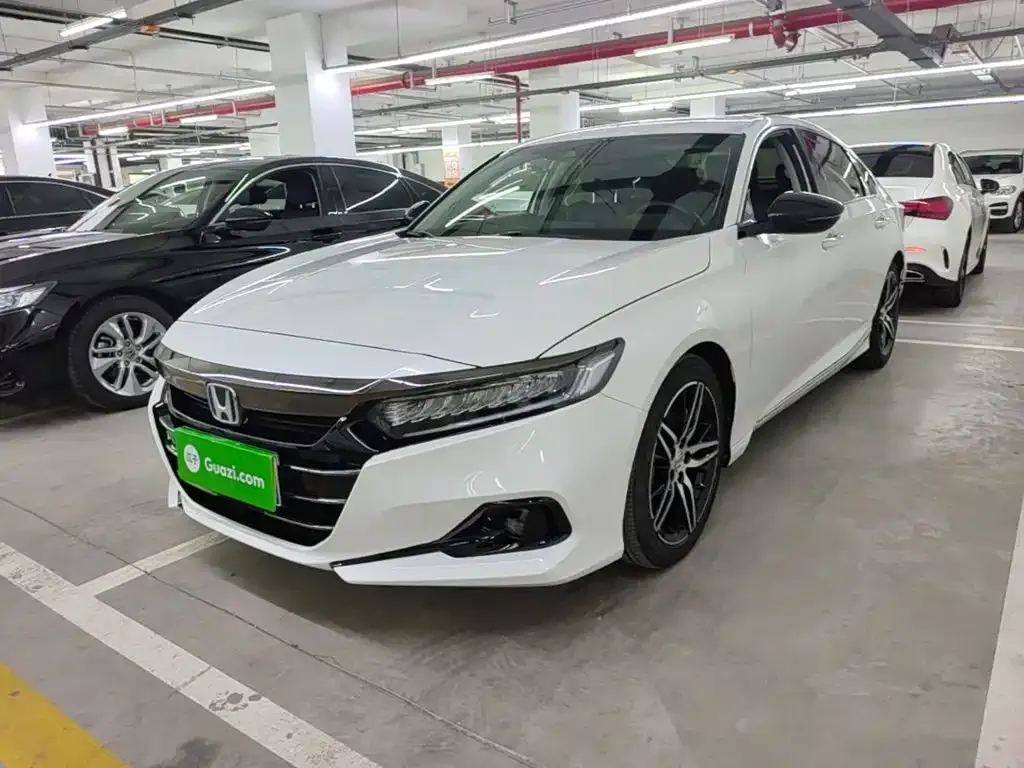 Honda Accord — фото 3