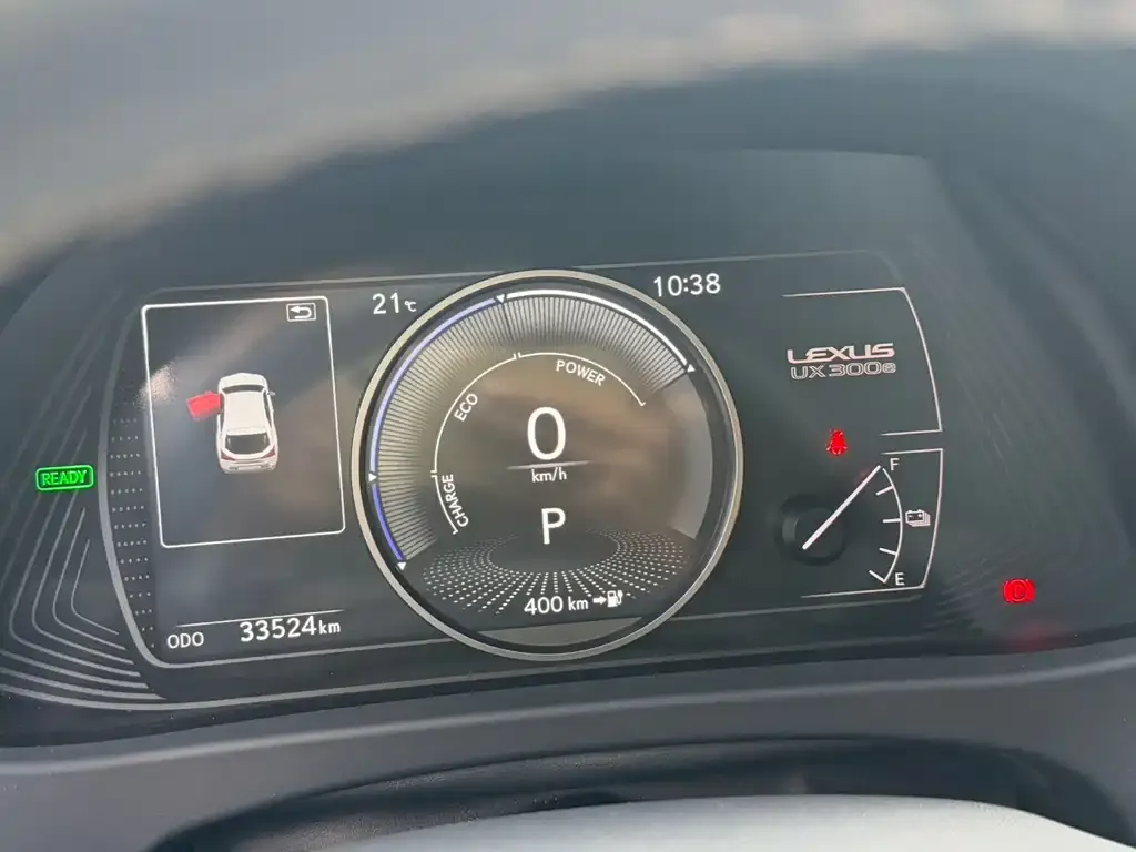 Lexus UX New Energy — фото 4