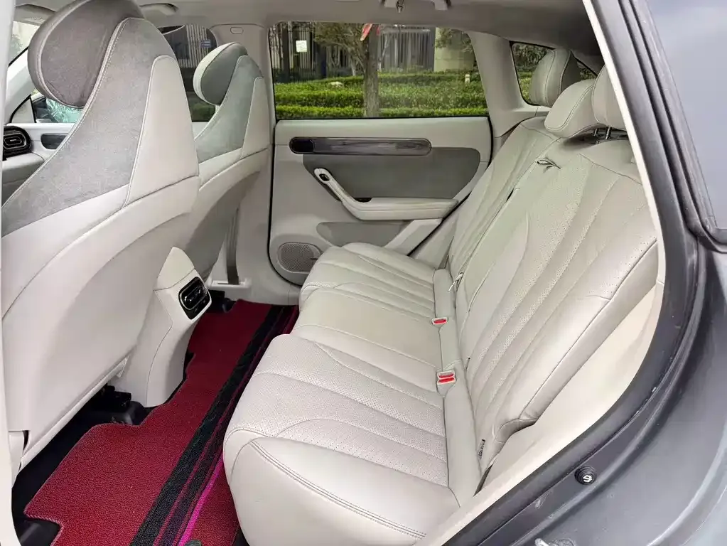 Leapmotor C11 — фото 4