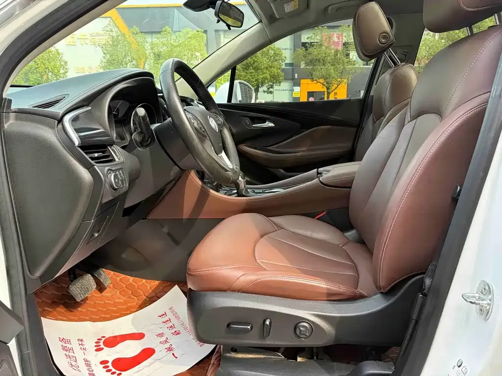 Buick Envision Plus — фото 2
