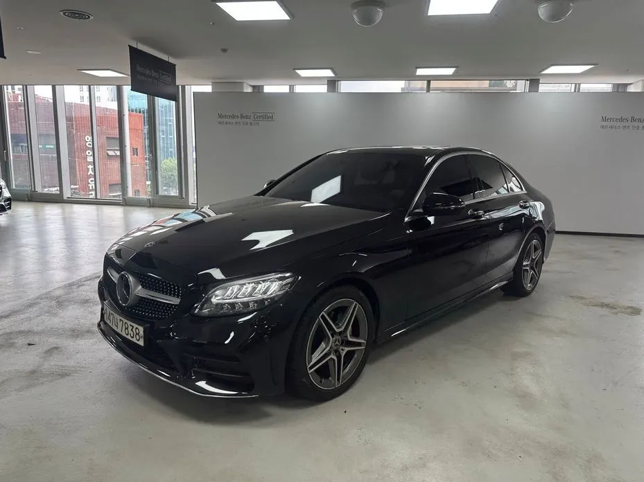 Mercedes-Benz C-Class — фото 1