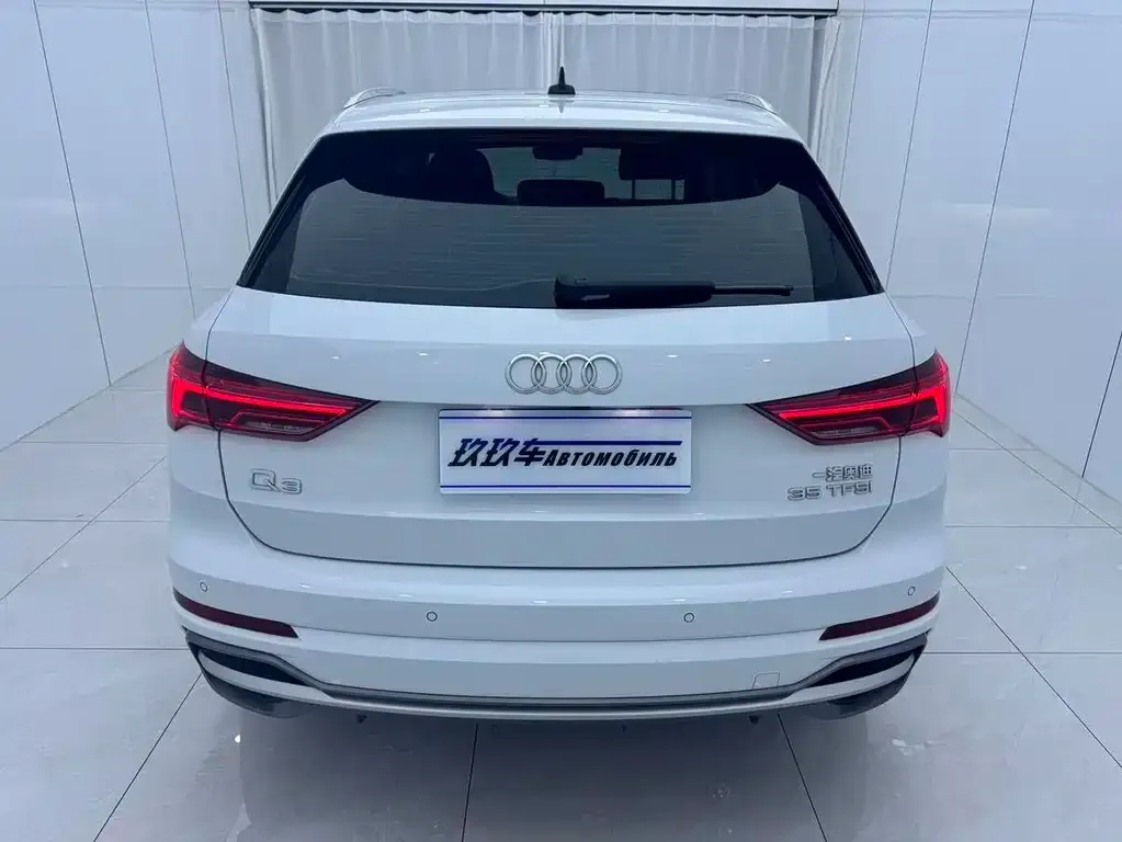 Audi Q3 — фото 5