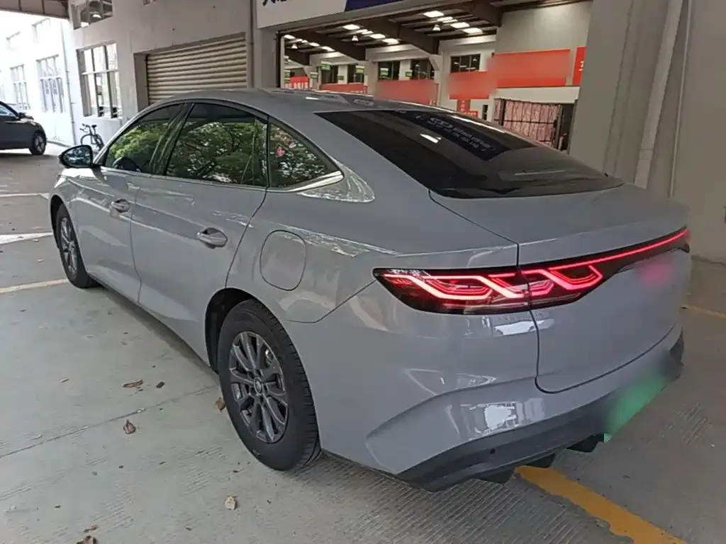 BYD Qin L — фото 3