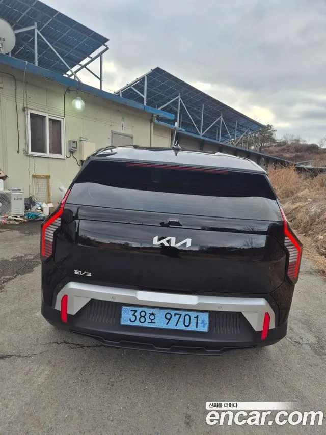 Kia EV3 — фото 4