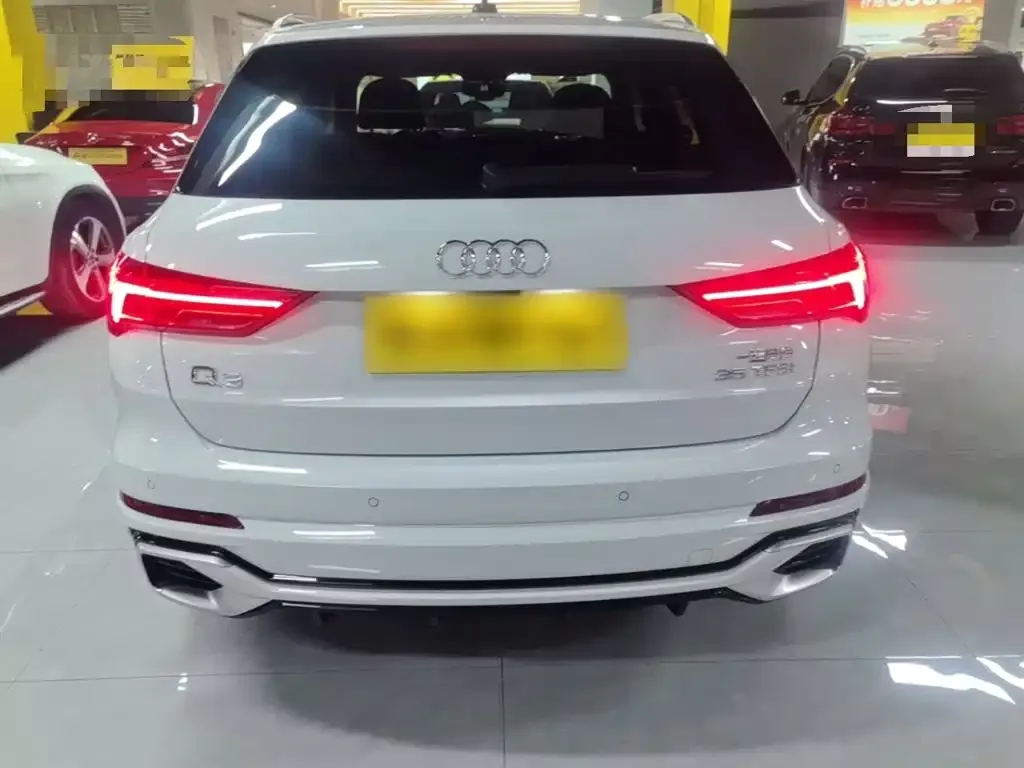 Audi Q3 — фото 5