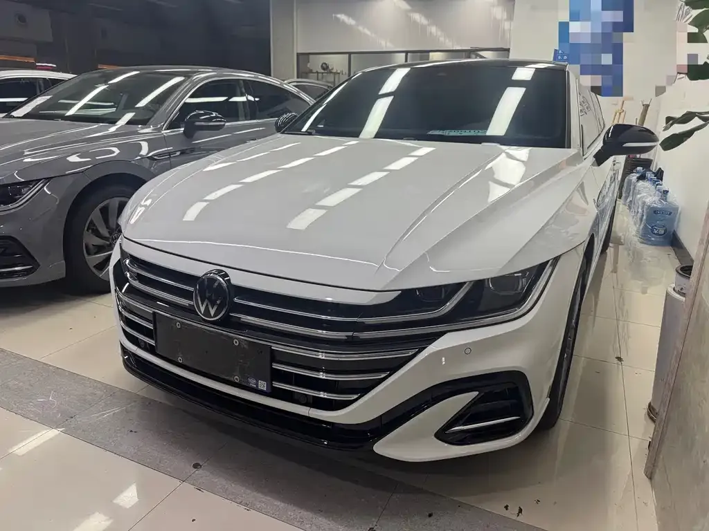 Volkswagen CC — фото 1
