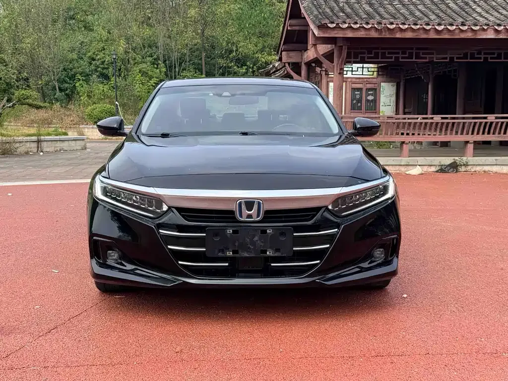 Honda Accord — фото 5