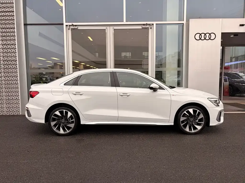 Audi A3 — фото 8