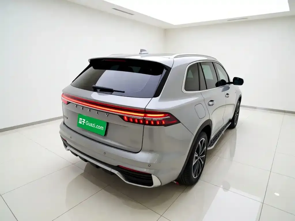 Geely Xingyue L — фото 5