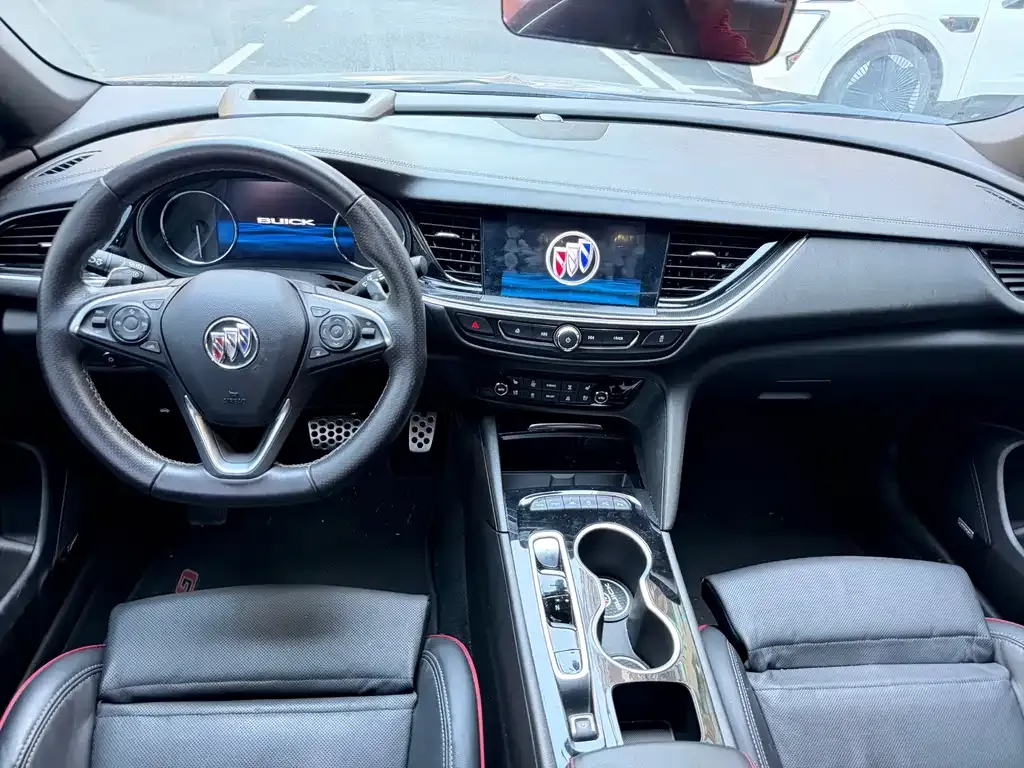 Buick Regal — фото 9