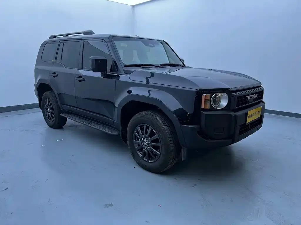 Toyota Prado — фото 10