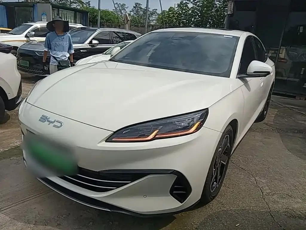 BYD Seal 06 — фото 1