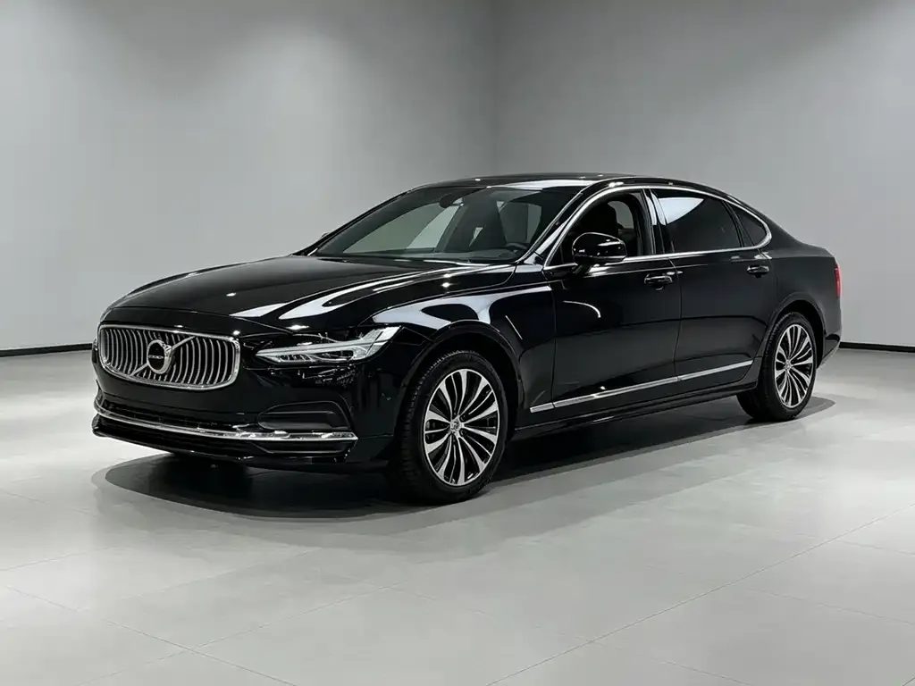 Volvo S90 — фото 1