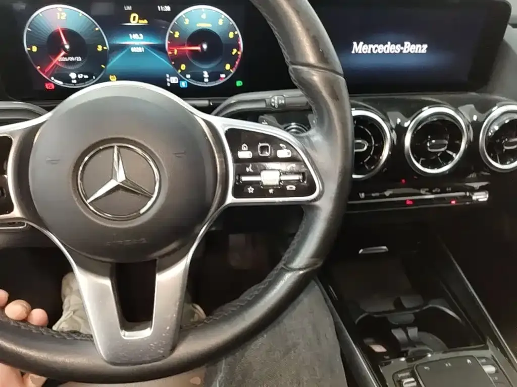 Mercedes-Benz B-Class — фото 10