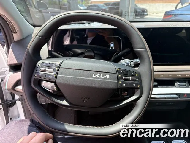 Kia EV4 — фото 6
