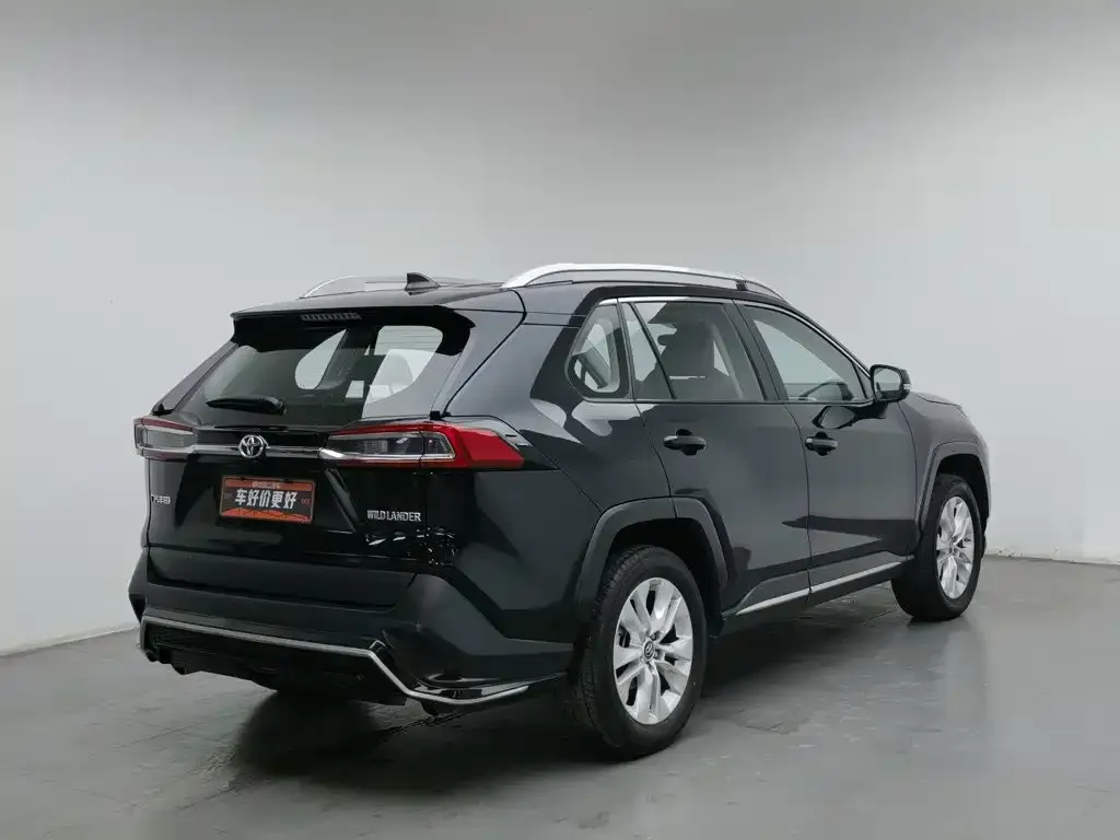 Toyota Wildlander — фото 10