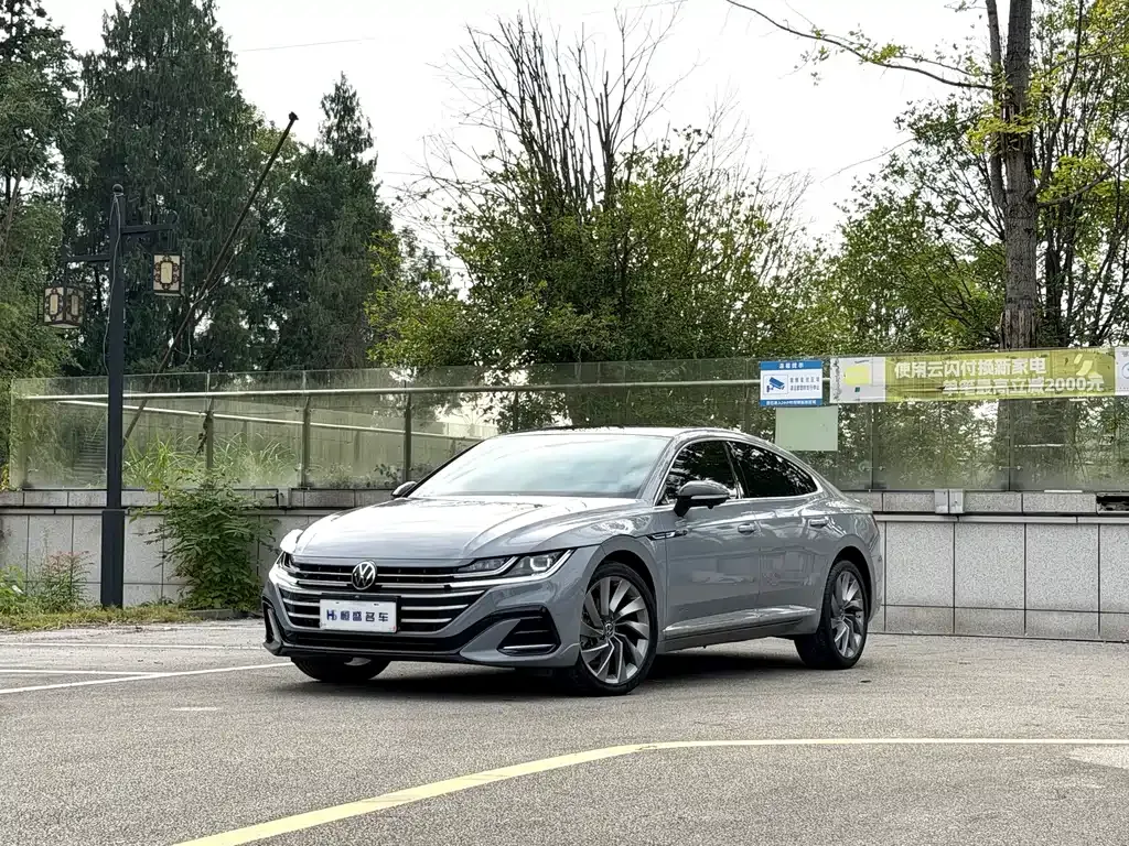 Volkswagen CC — фото 1