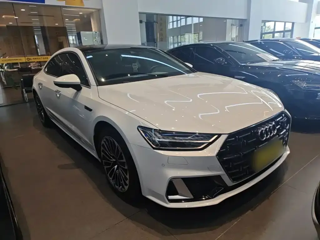 Audi A7L — фото 6