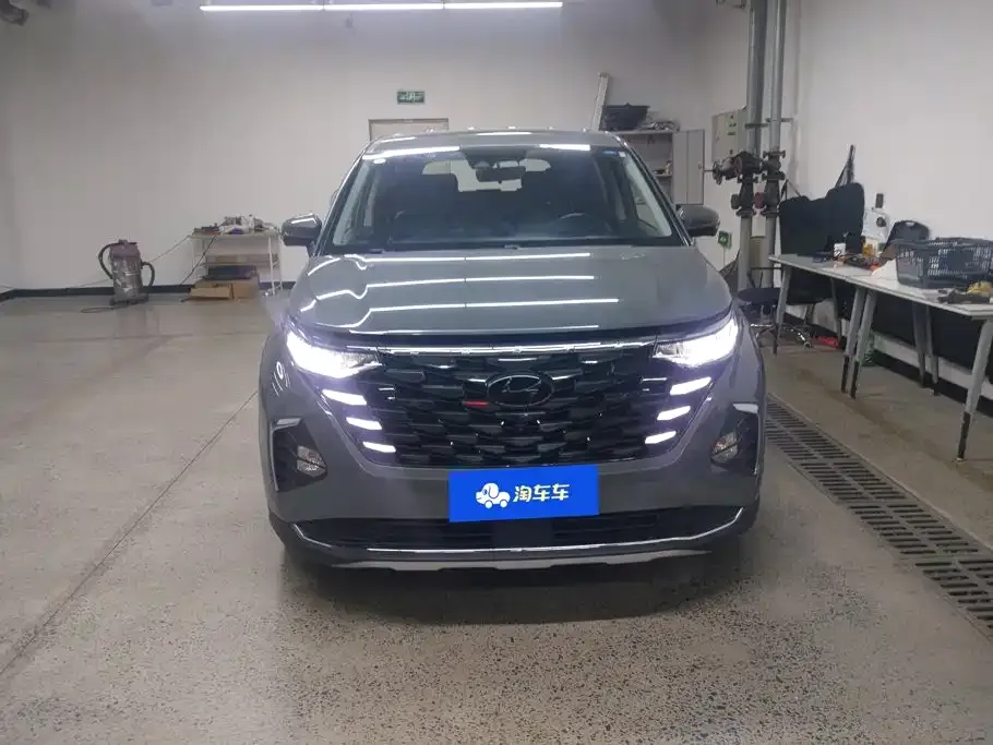Hyundai Custo — фото 6