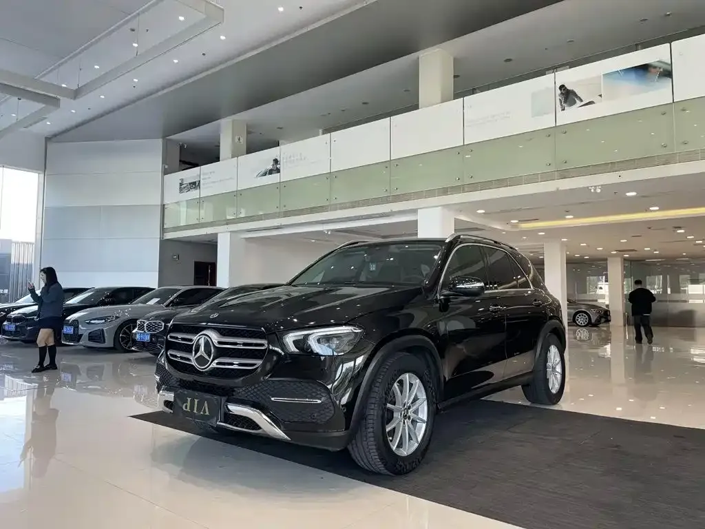 Mercedes-Benz GLE (Import) — фото 1