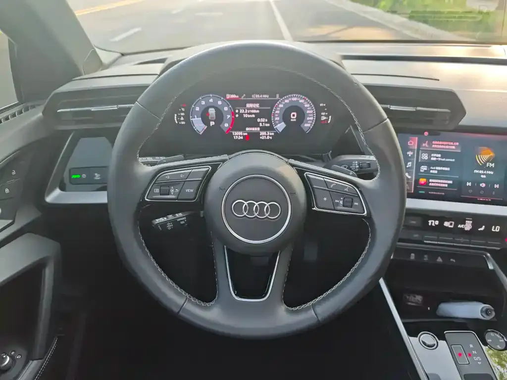 Audi A3 — фото 5