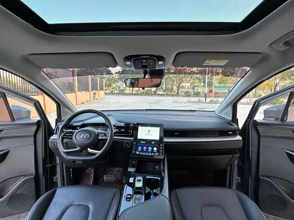 Hyundai Custo — фото 2