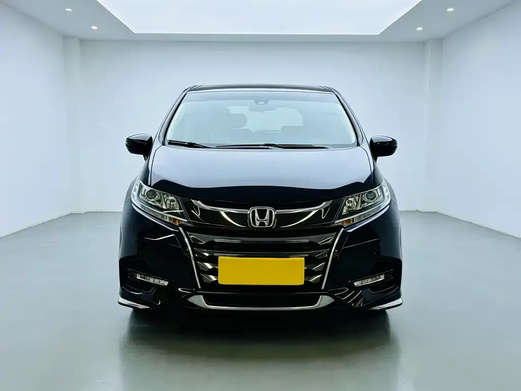 Honda Odyssey — фото 4
