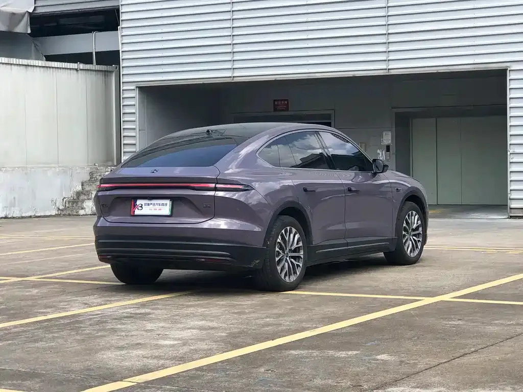 NIO EC6 — фото 3