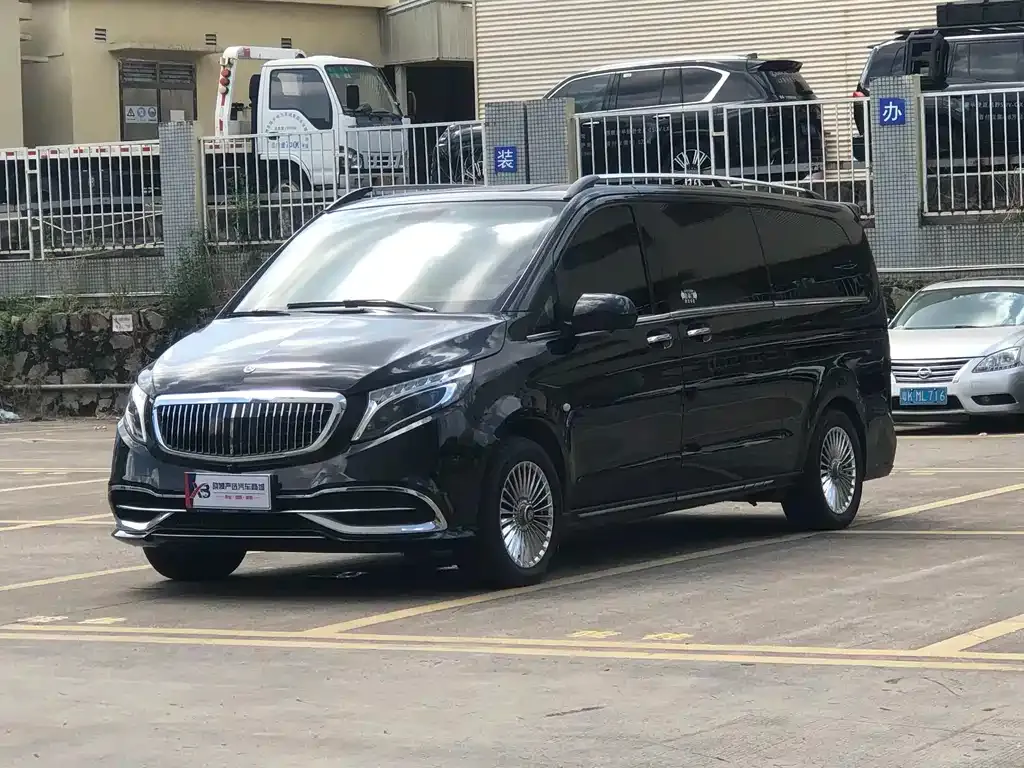 Mercedes-Benz Vito — фото 1