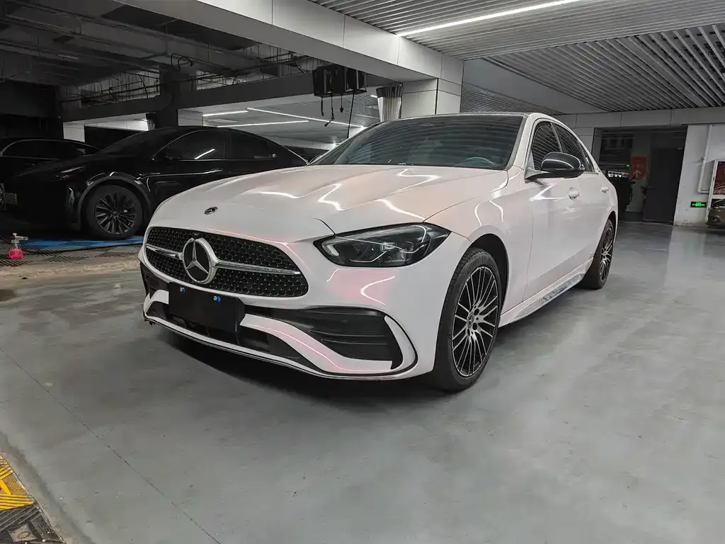 Mercedes-Benz C-Class — фото 1