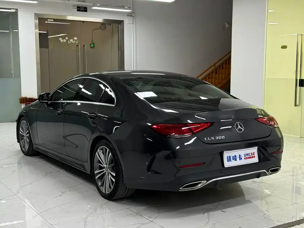 Mercedes-Benz CLS — фото 6