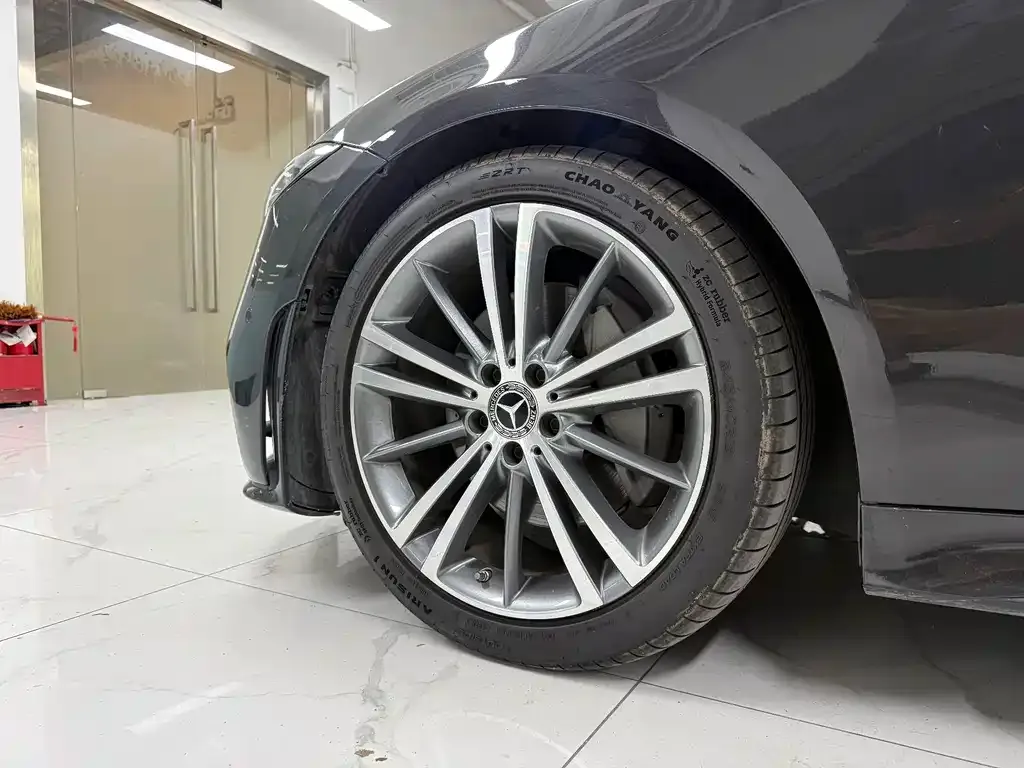 Mercedes-Benz CLS — фото 8