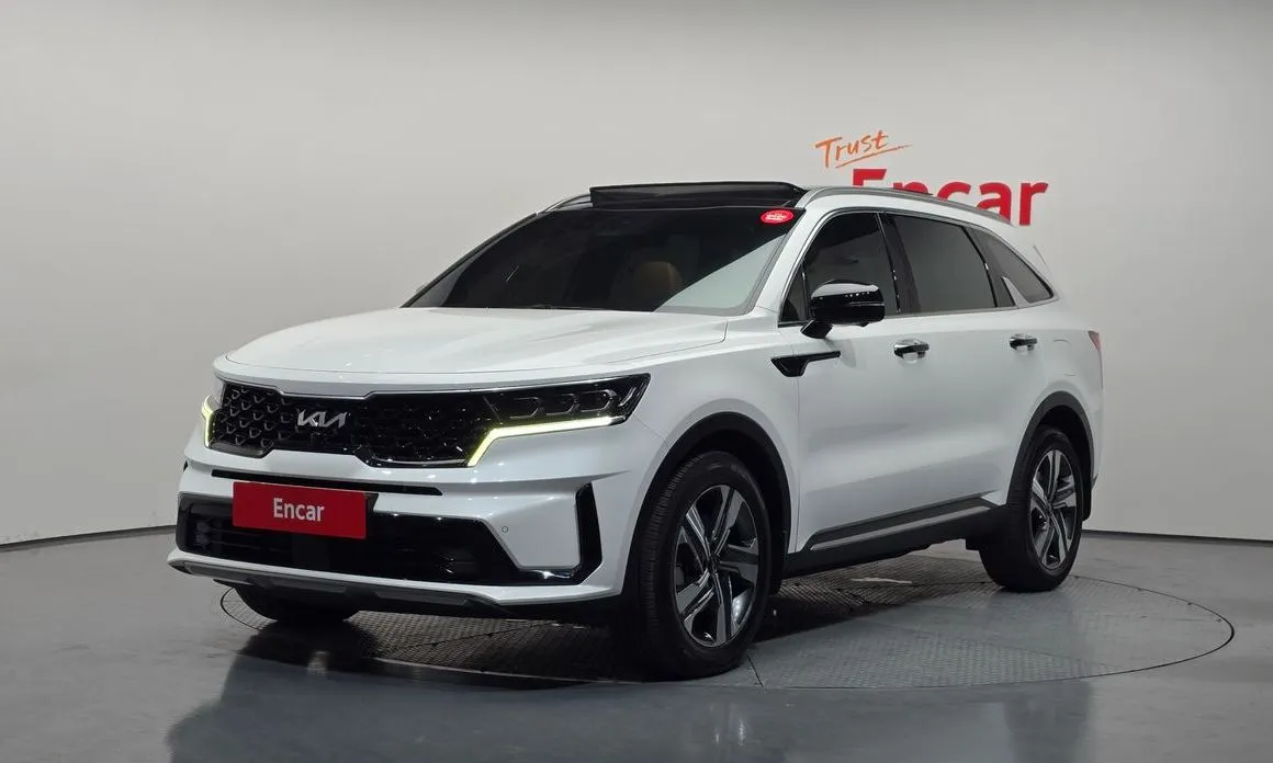 Kia Sorento — фото 1