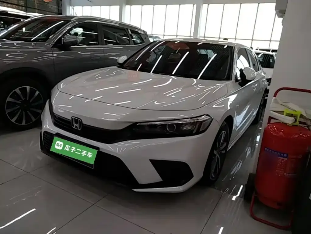 Honda Civic — фото 1