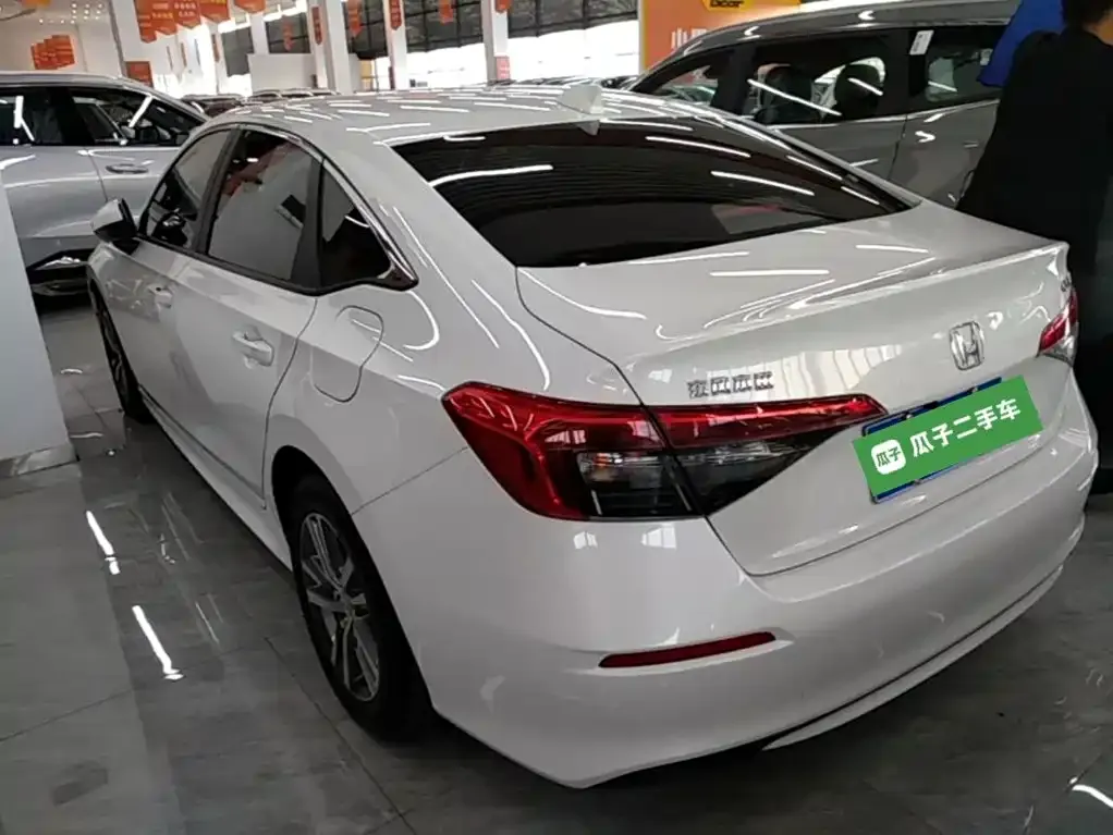 Honda Civic — фото 10