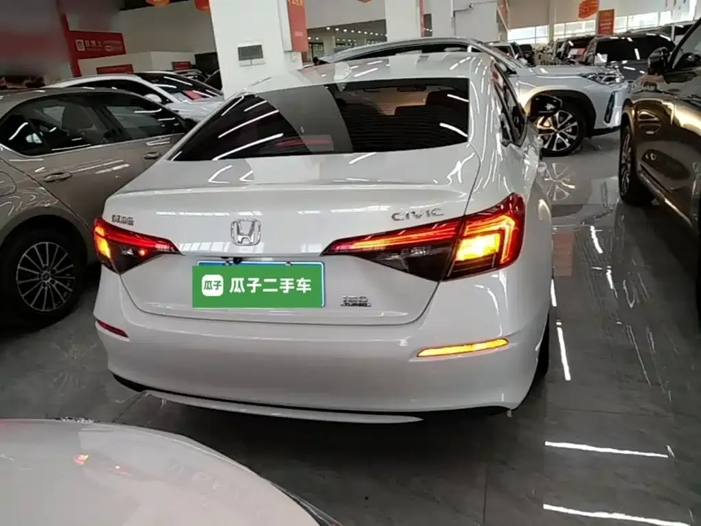 Honda Civic — фото 9