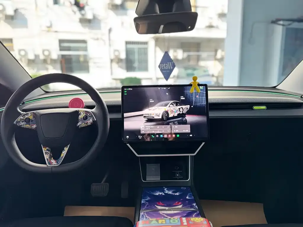 Tesla Model Y — фото 4
