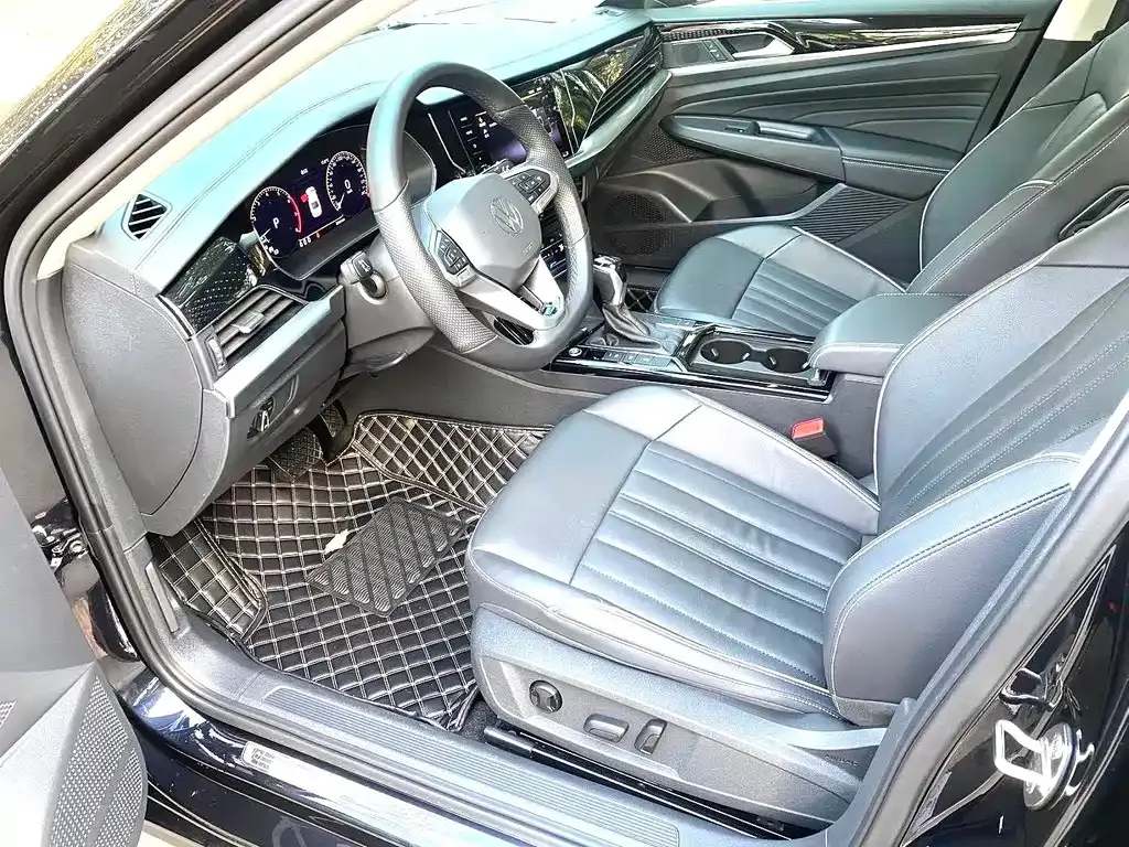 Volkswagen Passat — фото 7