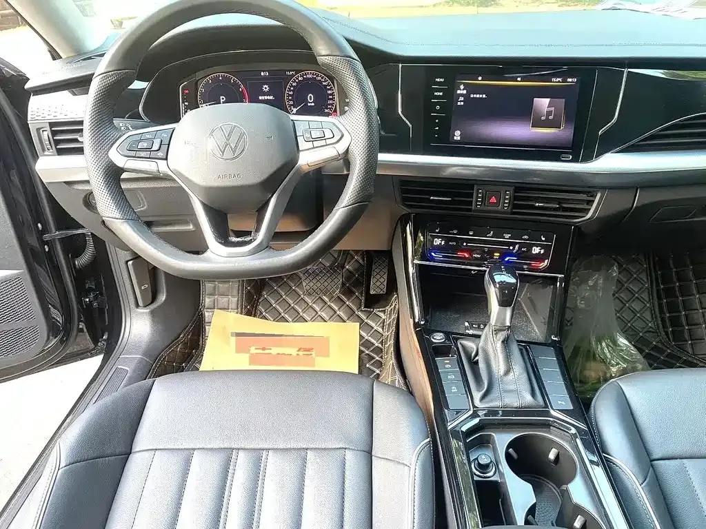 Volkswagen Passat — фото 5