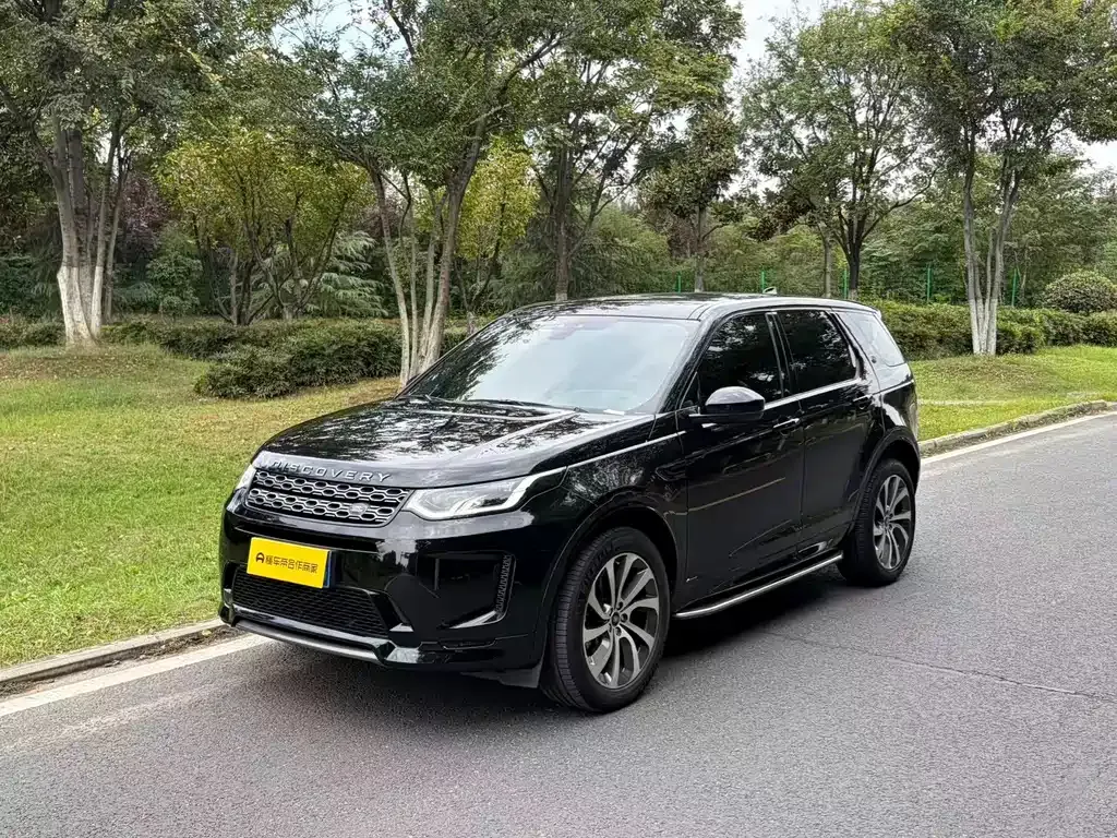 Land Rover Discovery Sport — фото 1
