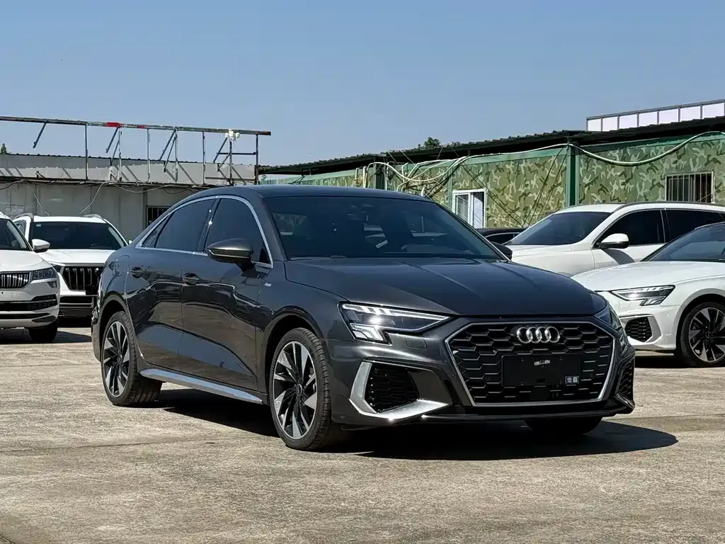 Audi A3 — фото 9