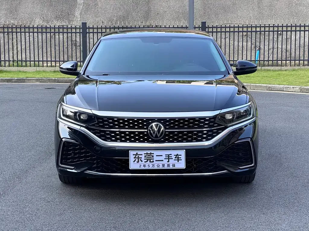 Volkswagen Passat — фото 9