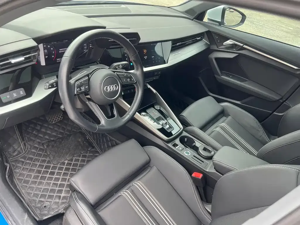 Audi A3 — фото 7